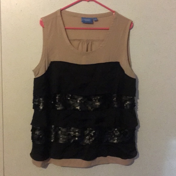 Beautiful Simply Vera Vera Wang Layered Shirt - Picture 1 of 4